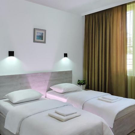Westay Hotel Tbilisi Luaran gambar