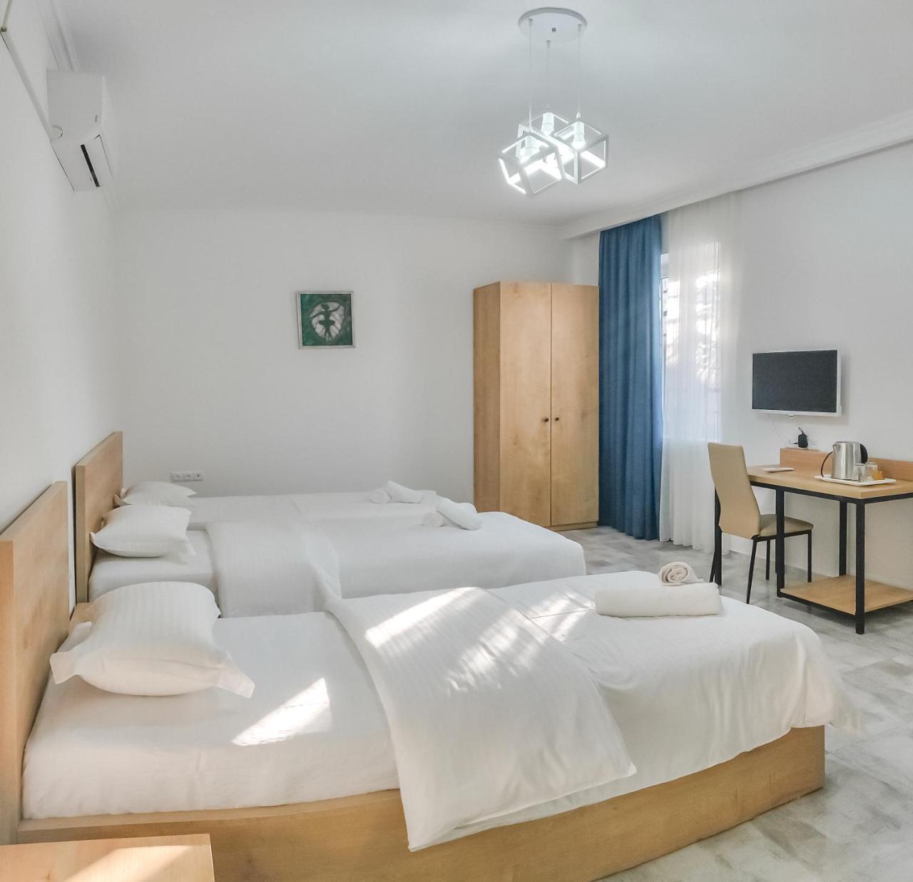 Westay Hotel Tbilisi Luaran gambar