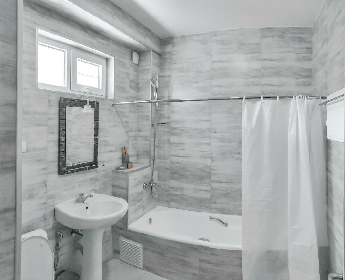 Westay Hotel Tbilisi Luaran gambar
